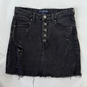 Black buttoned mini skirt
